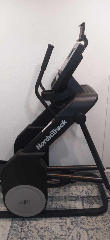 Nordictrack FS5i Trainer Elliptical