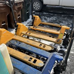 Pallet Jacks