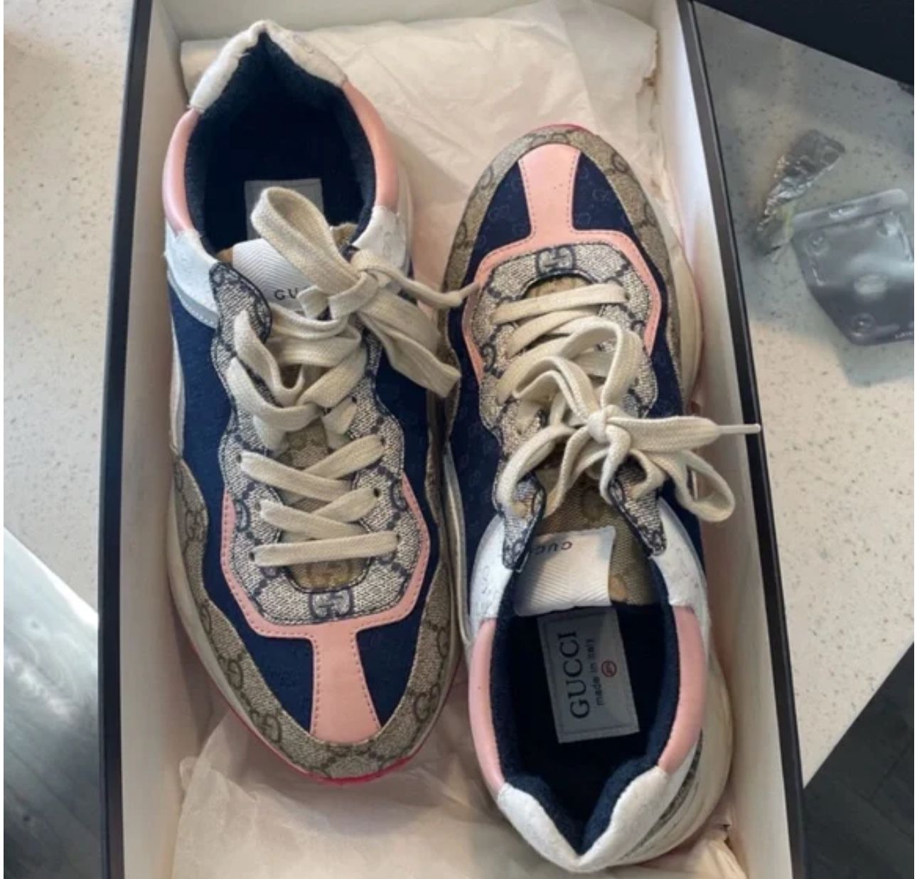 Gucci Sneakers