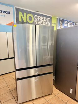 Now $1,850 : Samsung Bespoke 23 cu. ft. Counter Depth 4-Door French Door Smart Refrigerator with Beverage Center