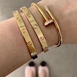 Jewellery Bracelets Set 