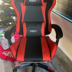Gaming chair, new never used