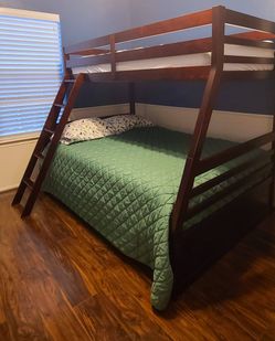 Bunk bed