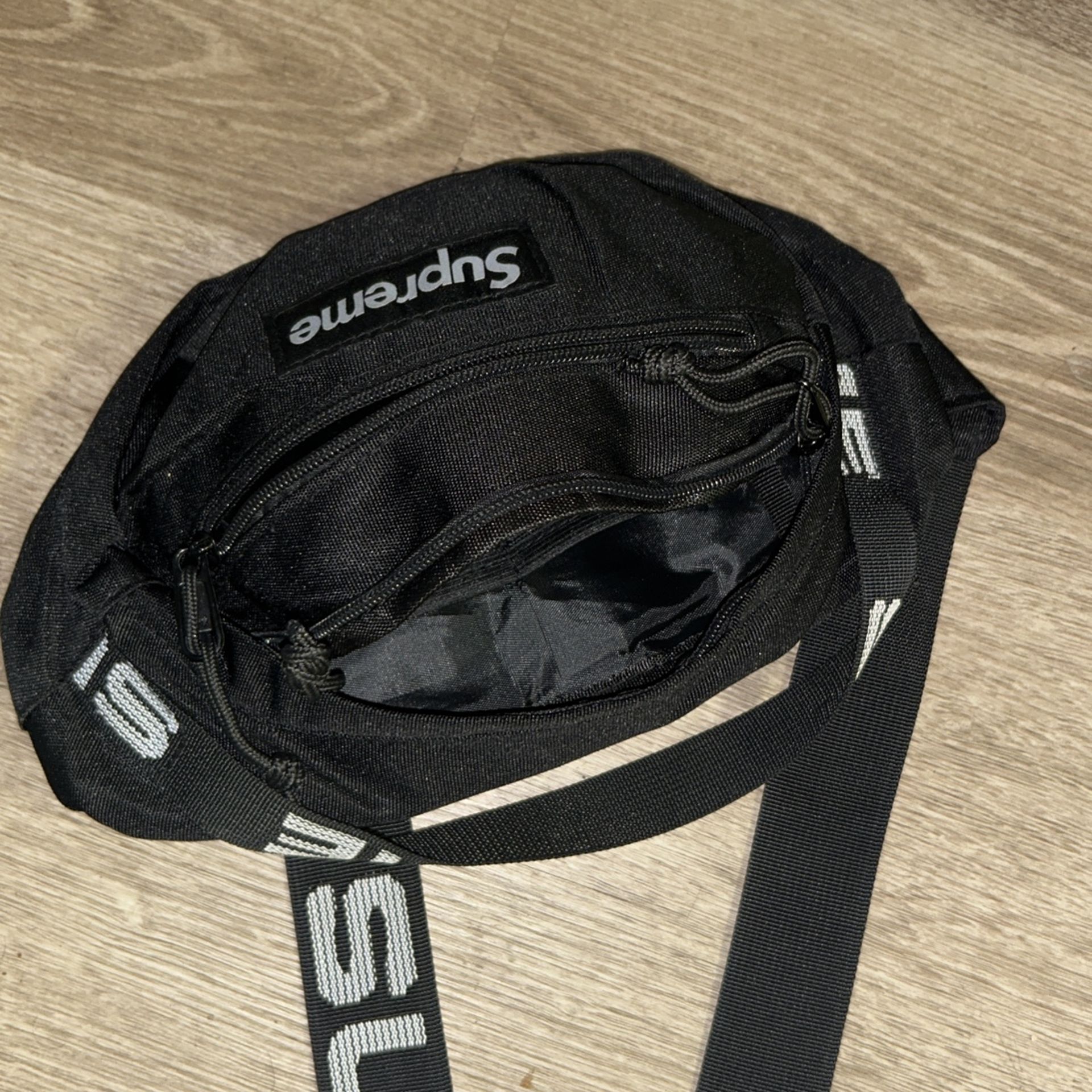 Supreme Fanny Pack 