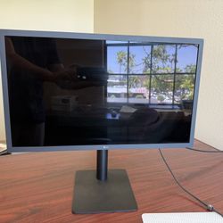 LG 24MD4KL-B UltraFine 24" IPS LED 4K UHD Monitor - Black