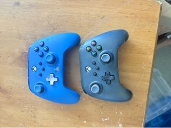 Xbox controllers