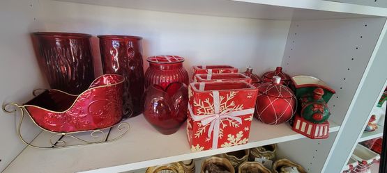 $30 Decoration Set