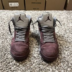Jordan 5 Burgundy