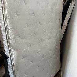 Mattress & spring Box