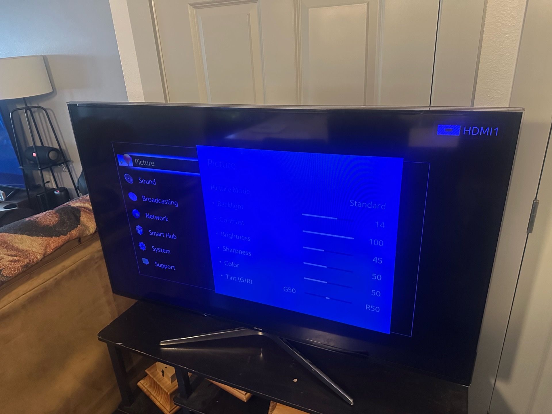 50 inch Samsung Smart TV
