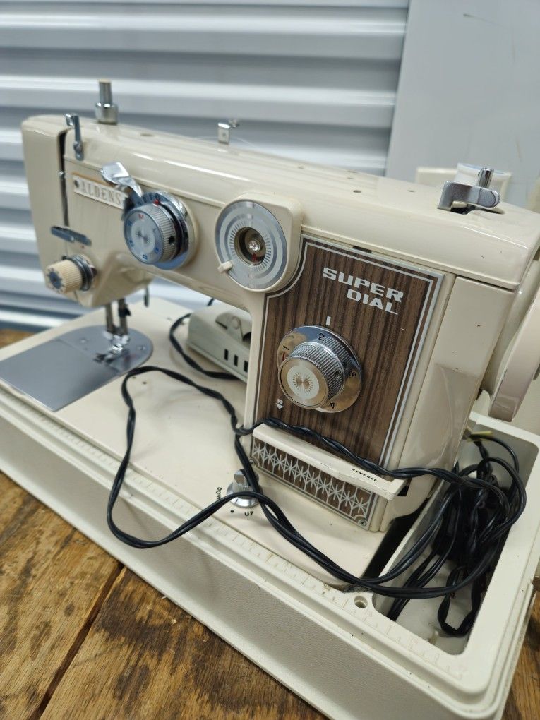Aldens Super Dial Sewing Machine