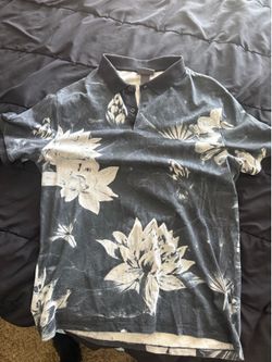 H&M Slim Fit Black and White Floral Lotus Polo Shirt Size L