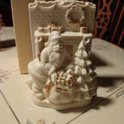 New In Box Mikasa Holiday Elegance Tea Light