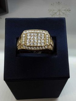 Yellow Gold 10k (.417) 6.4 grams Size 7.5