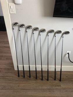 Left Handed Iron Set