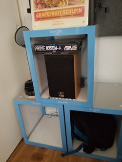 Belvedere advertisement cubes