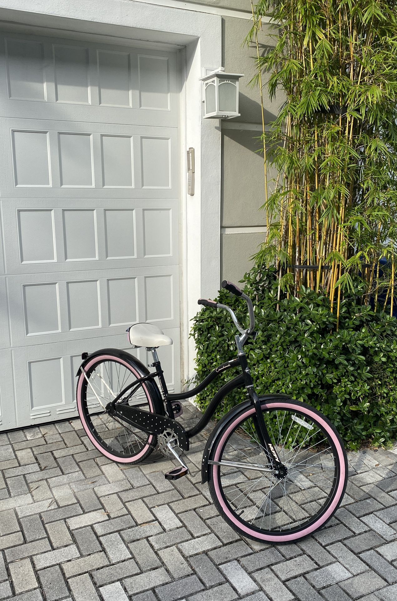 Women’s Cruiser Bike