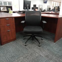 Use - Sit On It Office Task Chair / Chairs