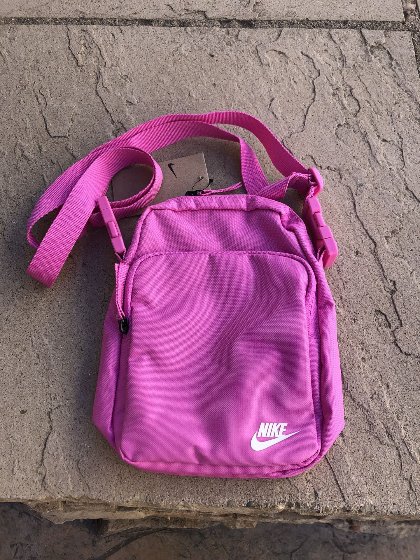 New Nike Heritage Crossbody Bag Pink Fanny Pack Hip Waist Belt Camping Trail Hiking