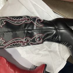 Black Cowgirl Boots