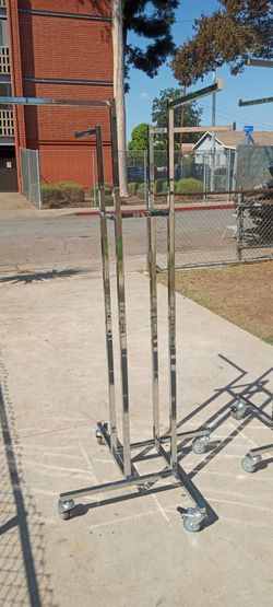 Adjustable 4 way rack with wheels