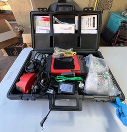 Snap On Modis Scan Tool OBD1/OBD2 EEMS300 Diagnostic Scanner Kit W/ 2 Batteries