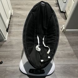 4moms MamaRoo Infant Seat / Baby Swing – Black
