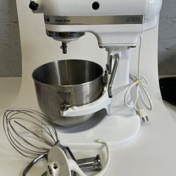 Kitchen Aid Stand Mixer 