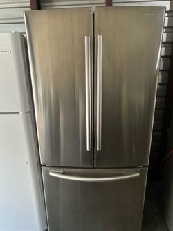 Samsung Refrigerator 32inch