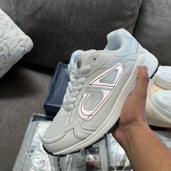 Dior B30