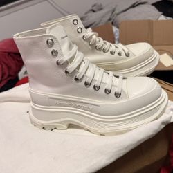 ALEXANDER MCQUEEN NEW 