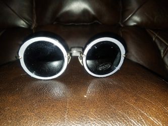 Miu Mui  100% U V Protection 