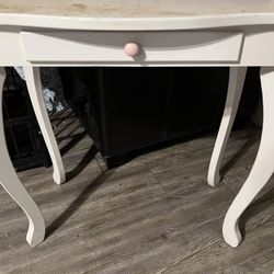 Vanity Table