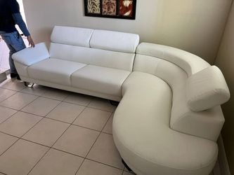 Luxury White Curved Sectional Sofa | Modern, Elegant and Sophisticated