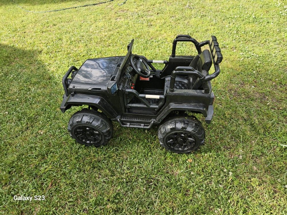 Kids 12v Ride On Truck Battery Powered Toy Car