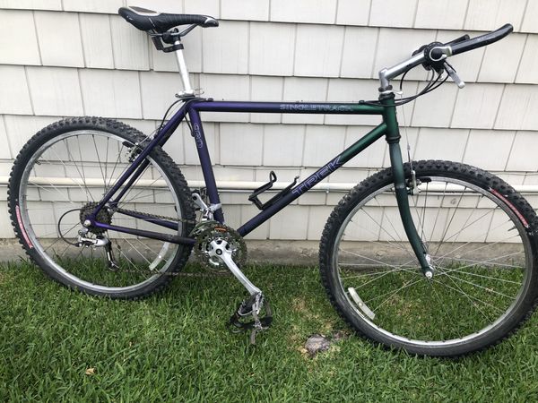 Trek 930 18.5” mountain bike. for Sale in Virginia Beach