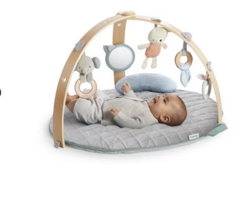 Ingenuity Cozy Spot Reversible Duvet Activity Gym with Wooden Toy Bar