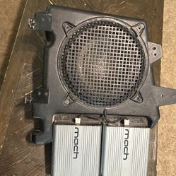 00-04 Ford Focus Mach subwoofer amplifier audio speaker sound system