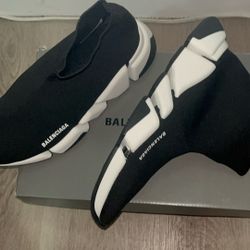 Balenciaga Size 9
