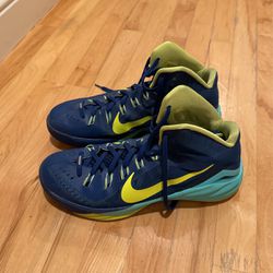 Nike Hyperdunk Men’s Basketball Shoes $39