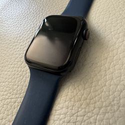 Apple Watch SE 2nd Generation (GPS+ Cellular)