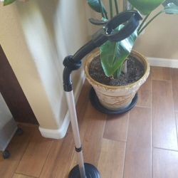 Hair dryer stand hands free