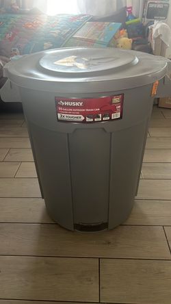 Husky trash can