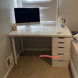 Vanity Desk With Light Up Mirror