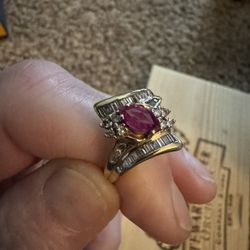 14k Yellow Gold With Genuine Ruby And Diamonds. Woman’s Ring