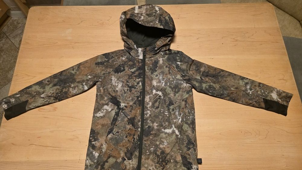 Boys All In Motion Rain Jacket Camo Windbreaker, Size S (6/7)