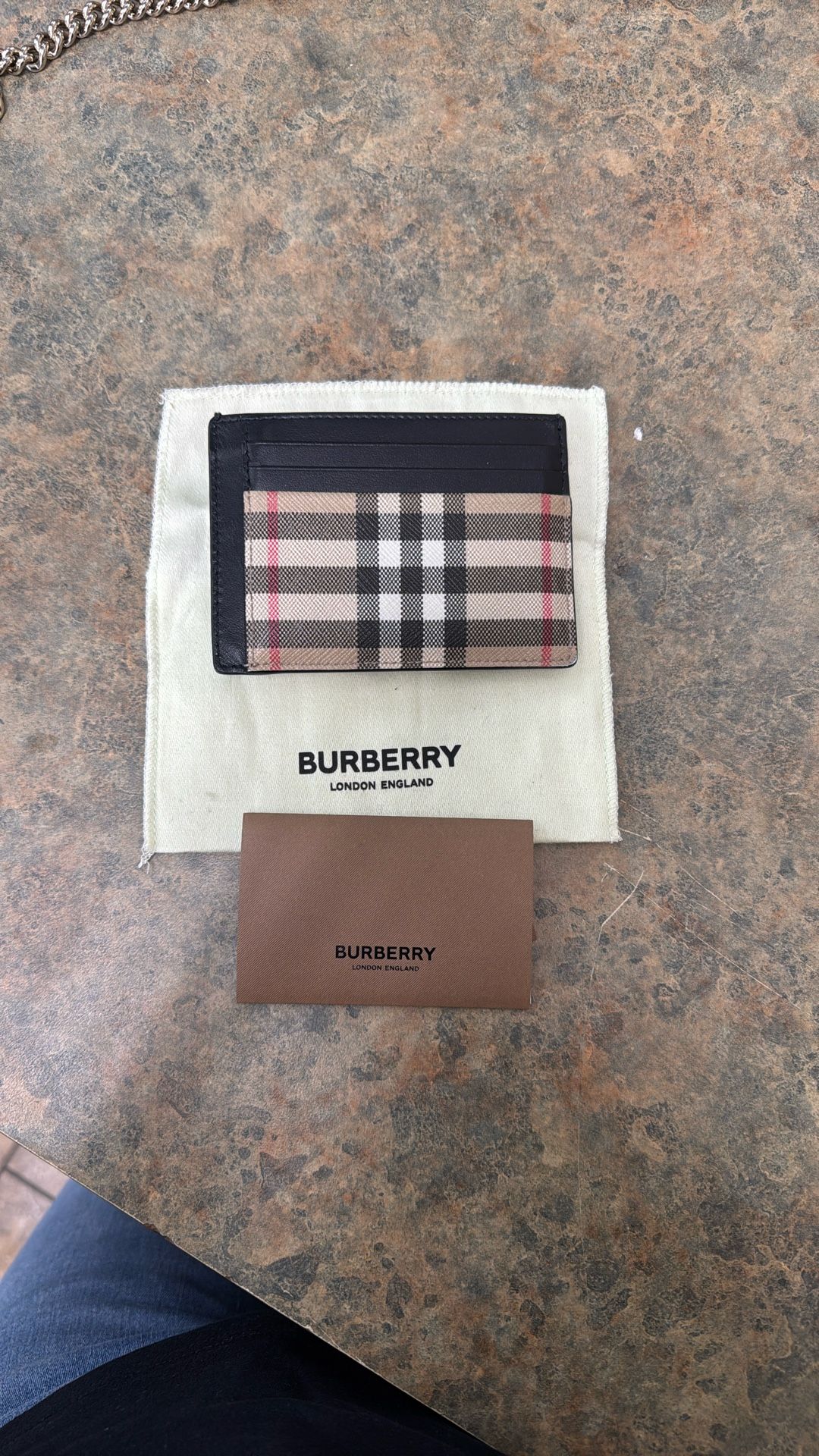Burberry Men’s Wallet/ Wallet Clip