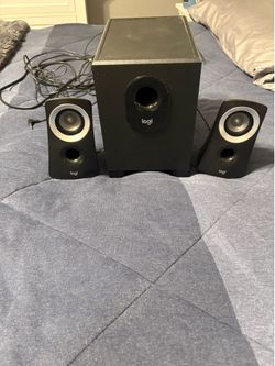 Logitech Z313 Speaker System with Subwoofer