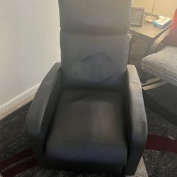 Chair - Recliner 