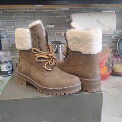 Timberland Women Boots